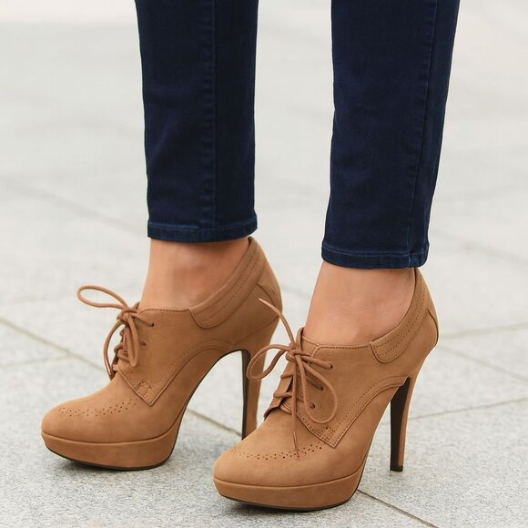 Aldo Heel Booties Lace Up Faux Suede Tan Size 37 | US 6.5 - Picture 1 of 12